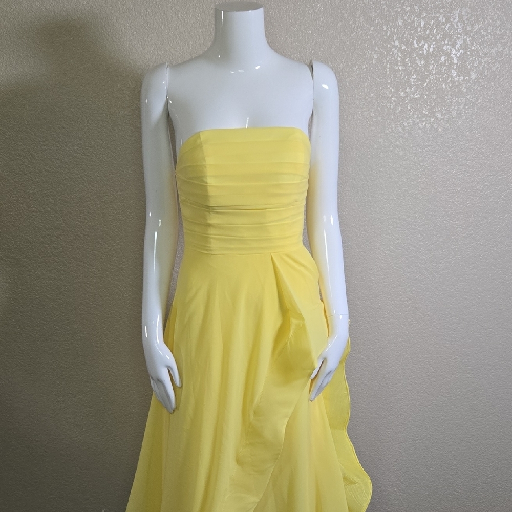 Elegant Yellow Strapless Dress - Picture 4 of 7